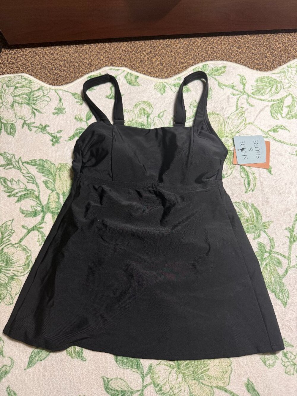 shade & shore black tankini top. padded. empire cut. NWT